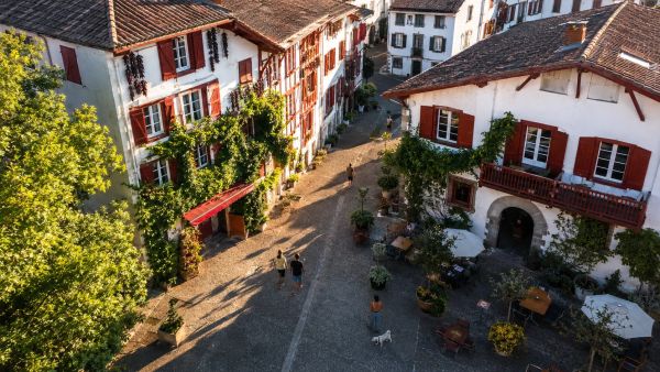 Villages basques incontournables : découvrez les perles du Pays basque