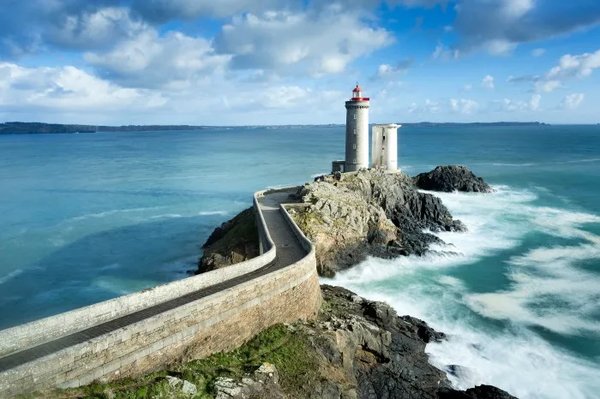 Explorez les richesses de la bretagne avec siblu : un guide pour découvrir la culture et la nature bretonne